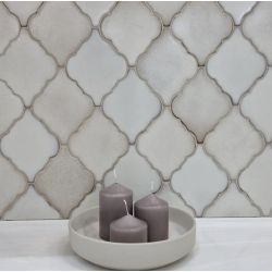 Плитка Арабеска Арабески белая ручной раскраски белая